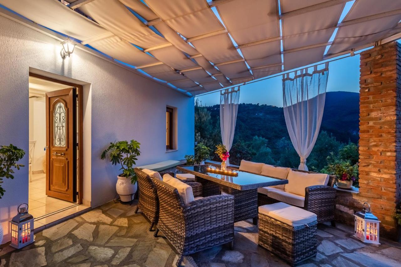 Villa Fotini Kalivi In Raches Panormos  エクステリア 写真